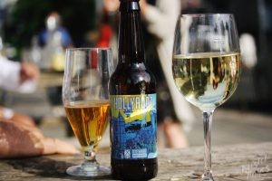 Edinburgh: Wine, Beer, and Sunshine!