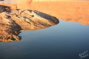 Lake Powel: Still Water